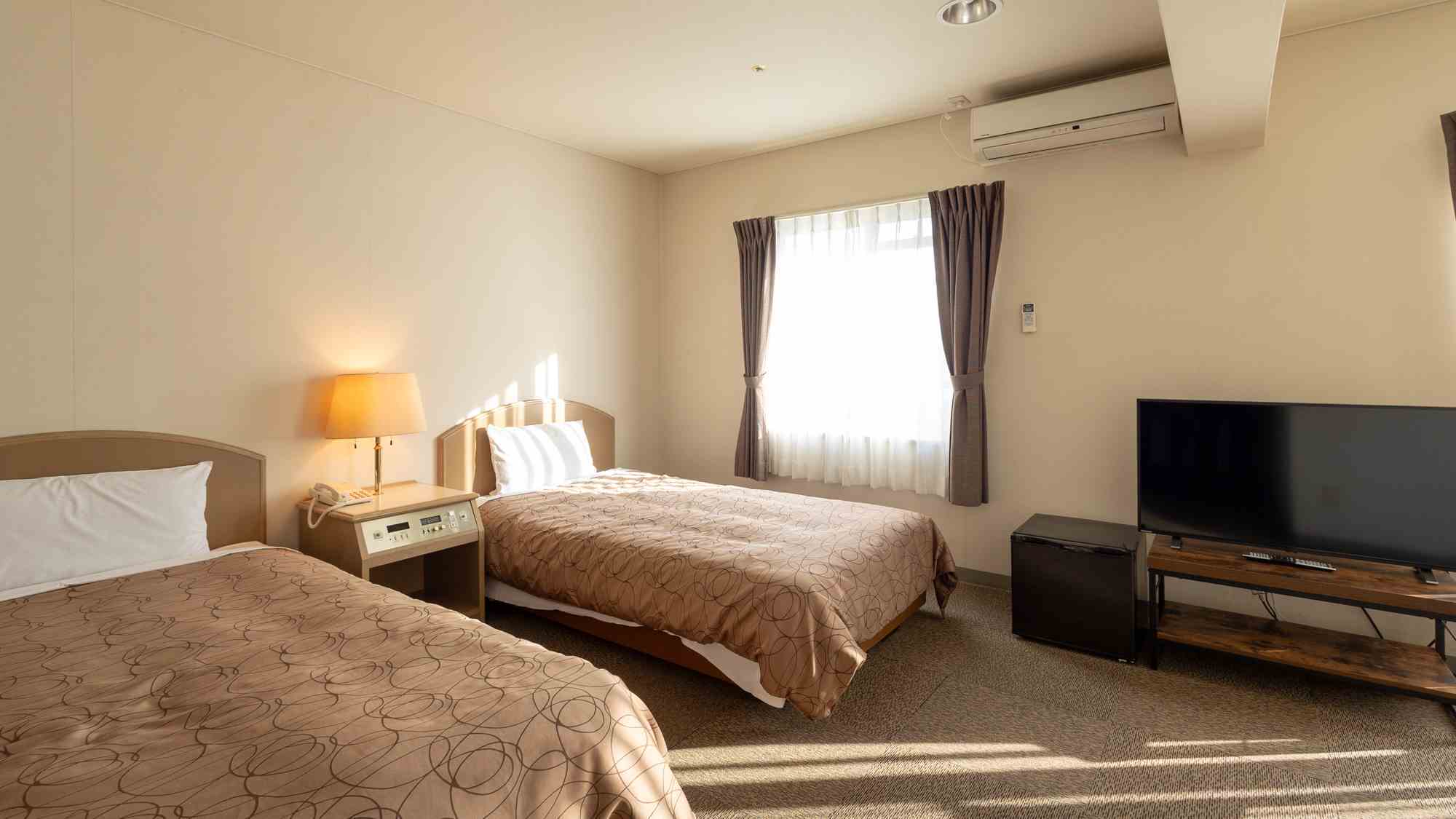 【東館】ツイン窓側向き