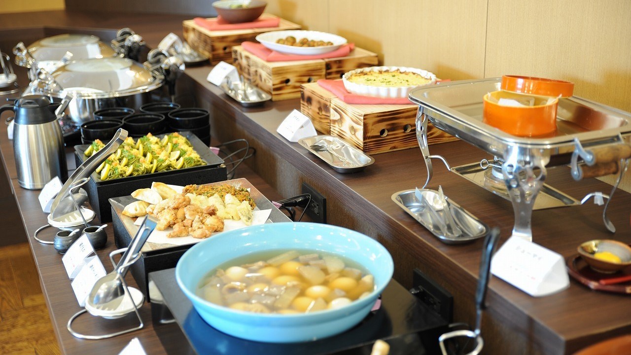 ランチバイキング