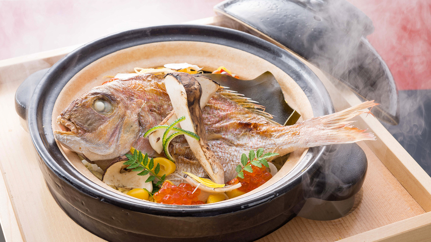【朝ごはんフェスティバル入賞メニュー】真鯛と松茸の土鍋炊き込みこ？飯