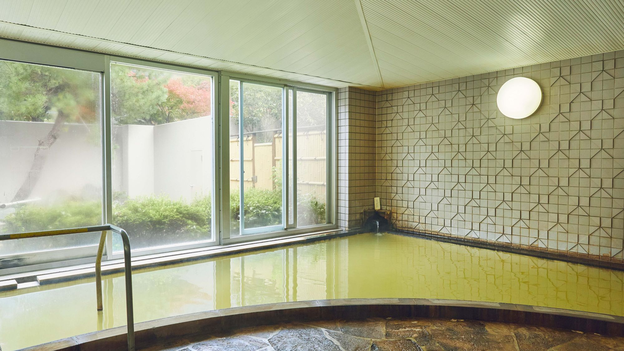大浴場／内湯かけ流し