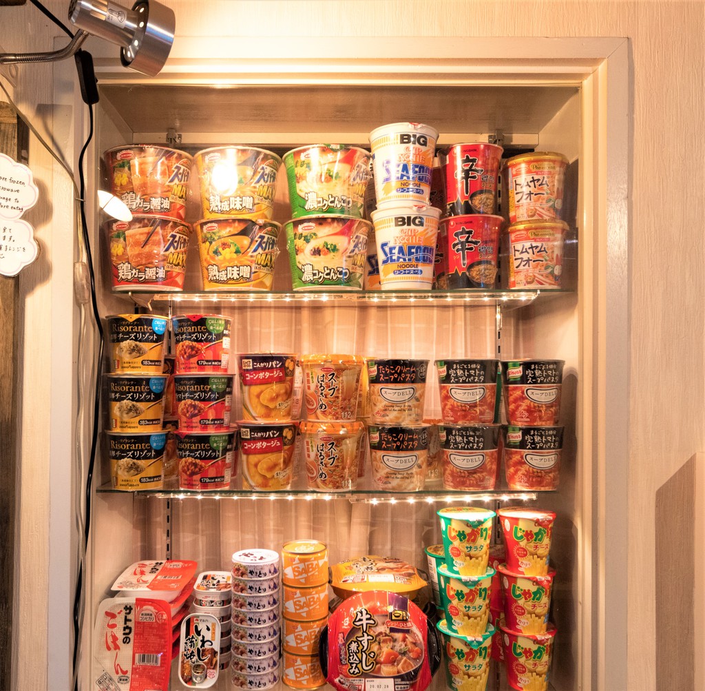 おすすめ地酒、お弁当、スープ他軽食販売有り