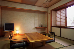 Yufuin Onsen Oyado Uraku Interior 1