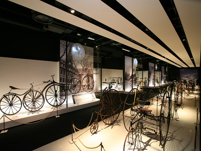 自転車博物館サイクルセンター 堺の自転車産業の歴史がわかる日本唯一の自転車博物館。