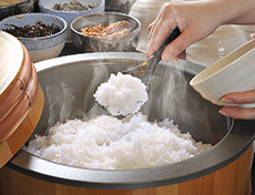【朝食ビュッフェ例】炊き立てご飯