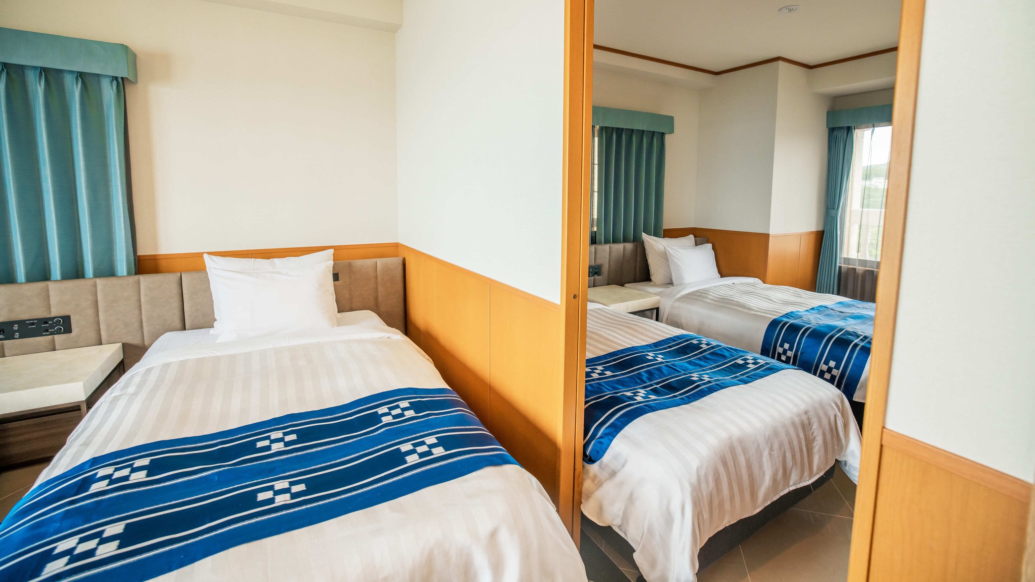 【デラックスルーム禁煙上層階】オーシャンフロント