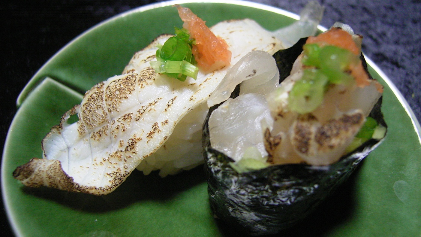 *【冬グルメ】ふぐ寿司炙りも美味しいですよ〜