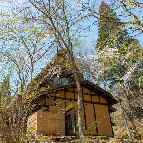 客室苅安・位山