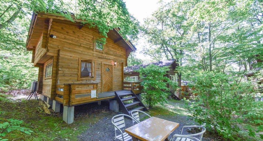*【プチログハウス】北欧スウェーデン生まれの、小さなログハウス