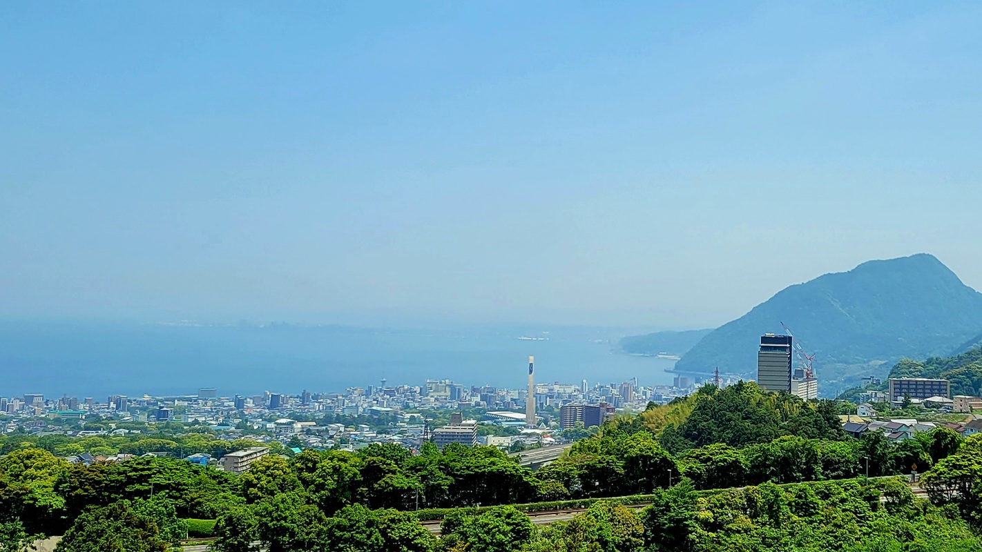 別府湾（海側を望むお部屋からの眺望）