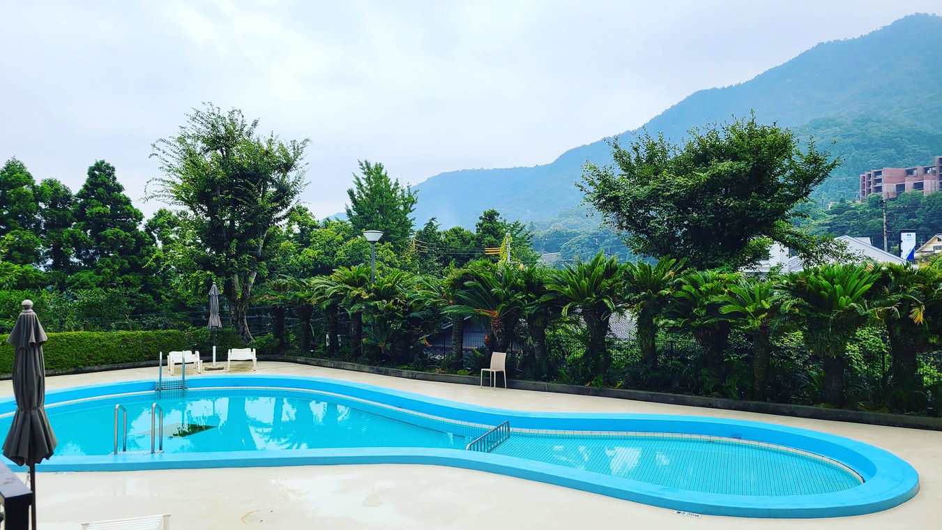 【夏限定】アウトドアプール／大人深さ1ｍ、幼児30ｃｍ対応プール