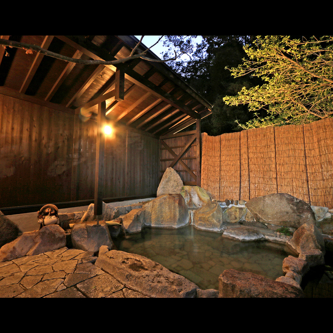 This photo about Yoshinoya Ryokan(Wakayama) shared on HyHotel.com