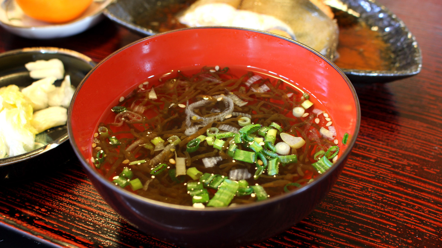 *【夕食一例】お吸い物※仕入の状況により、お料理が変わることがございます。