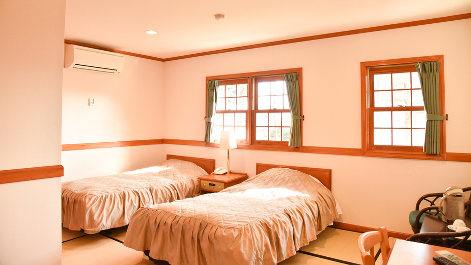 Green Hills Souan Green Hills Soan is a popular choice amongst travelers in Hakone, whether exploring or just passing through. The property offers a high standard of service and amenities to suit the individual needs o