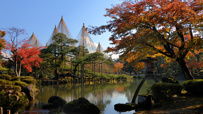 兼六園の紅葉（車で1時間）