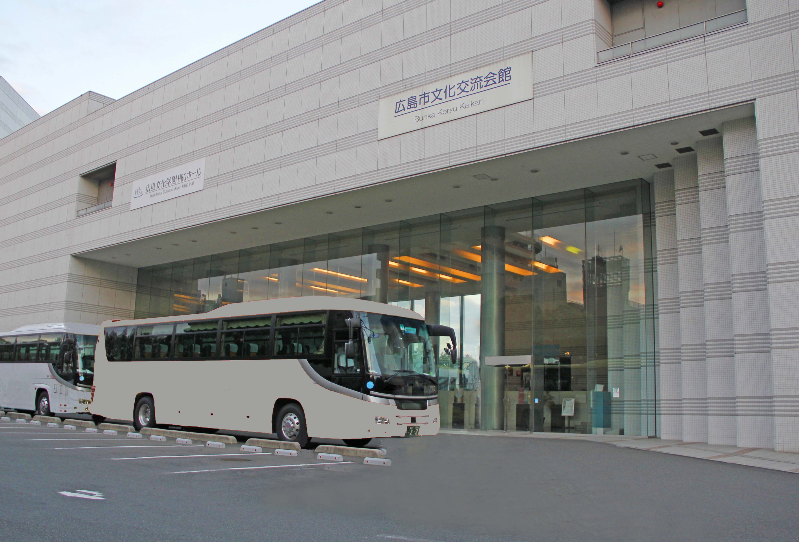 敷地内平面駐車場（大型車）