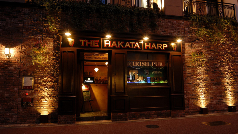 【Irish Pub THE HAKATA HARP】本場さながらの英国パブ