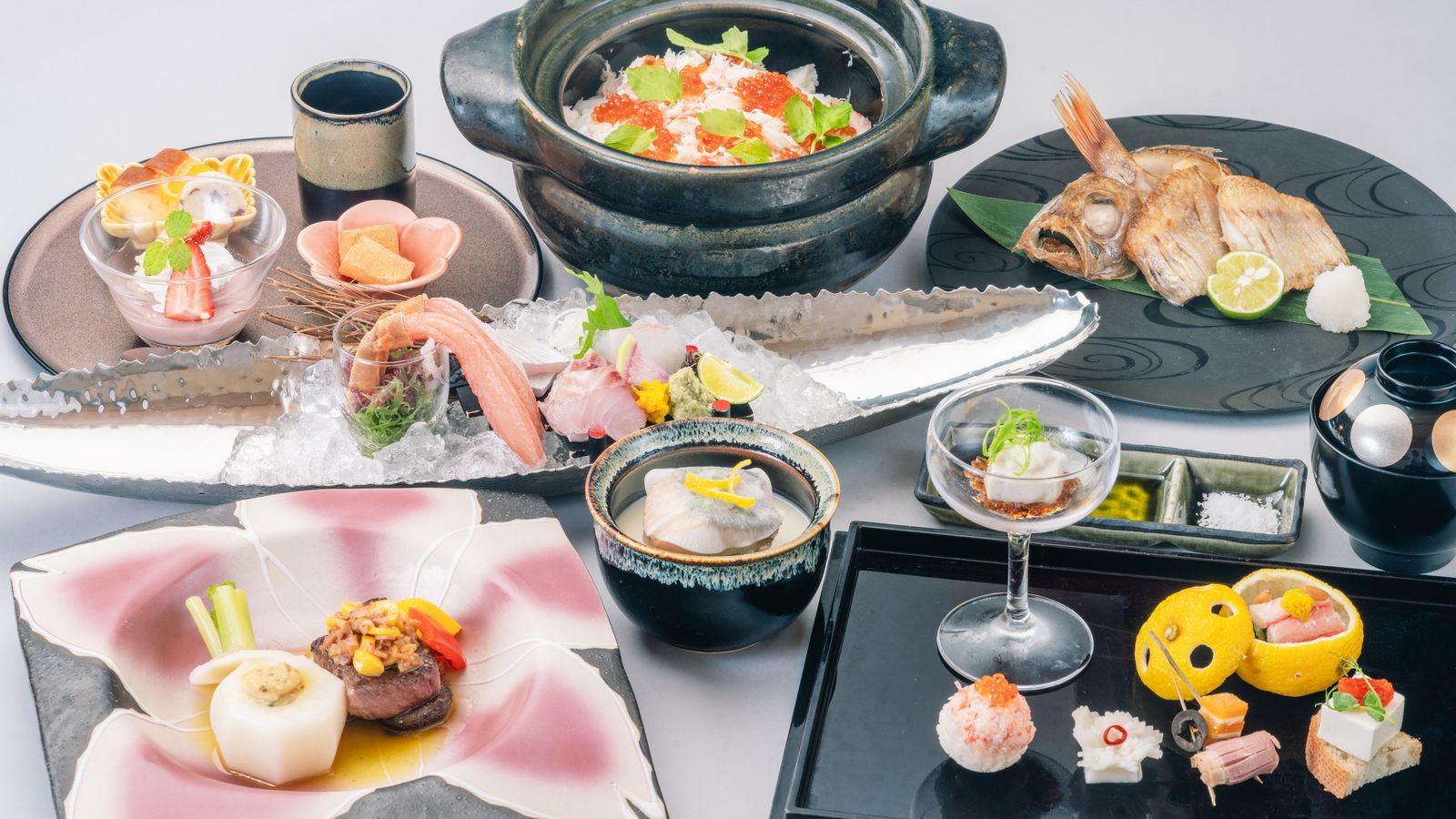 【冬】人気アメニティ付き女子旅プラン「冬の特選スイーツ」「鮭といくらの土鍋ご飯」付き特別会席