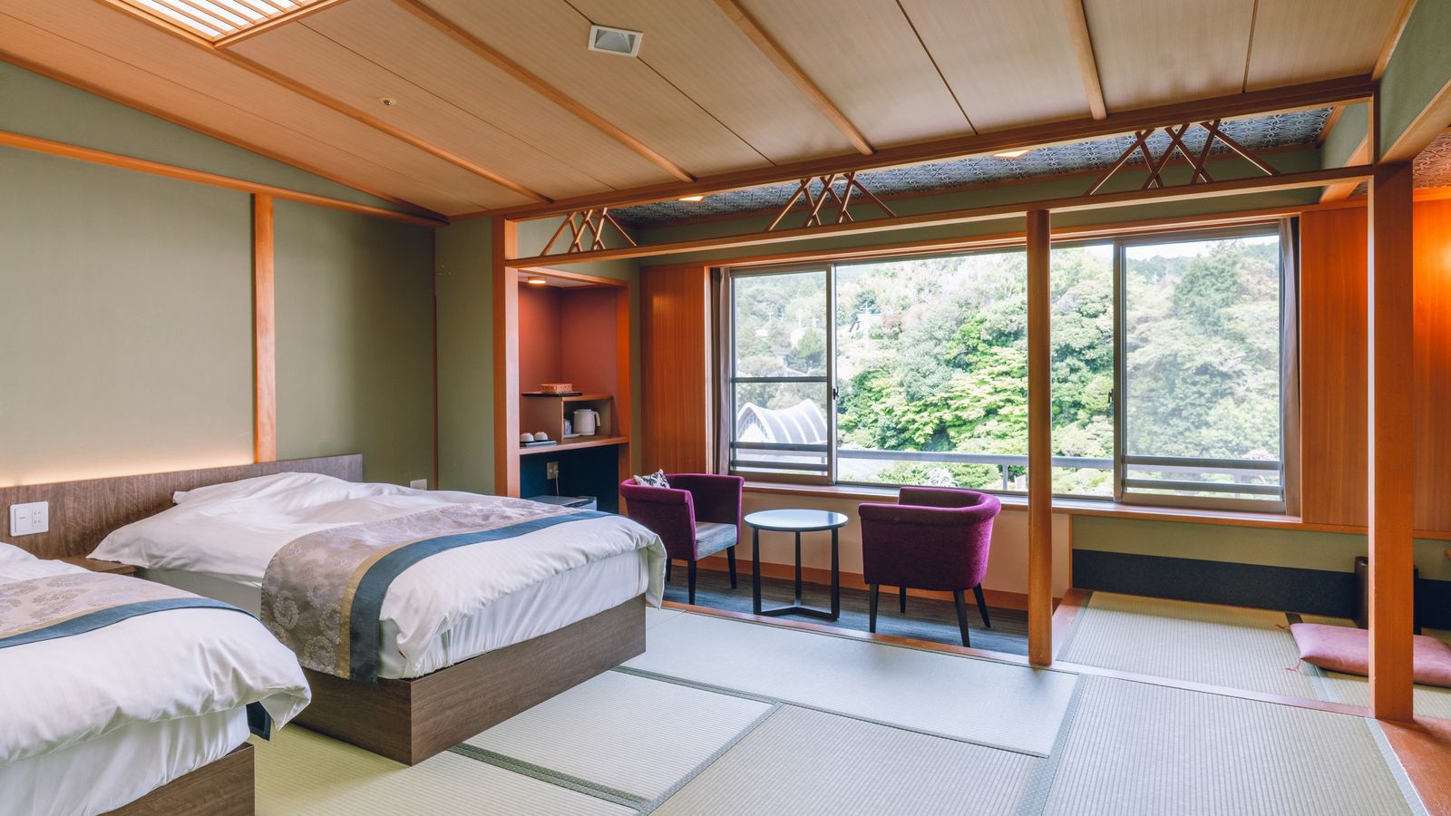 ＜禁煙＞プレミアム和ベッド12.5畳〜Garden View〜