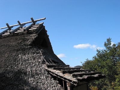 竪穴式住居