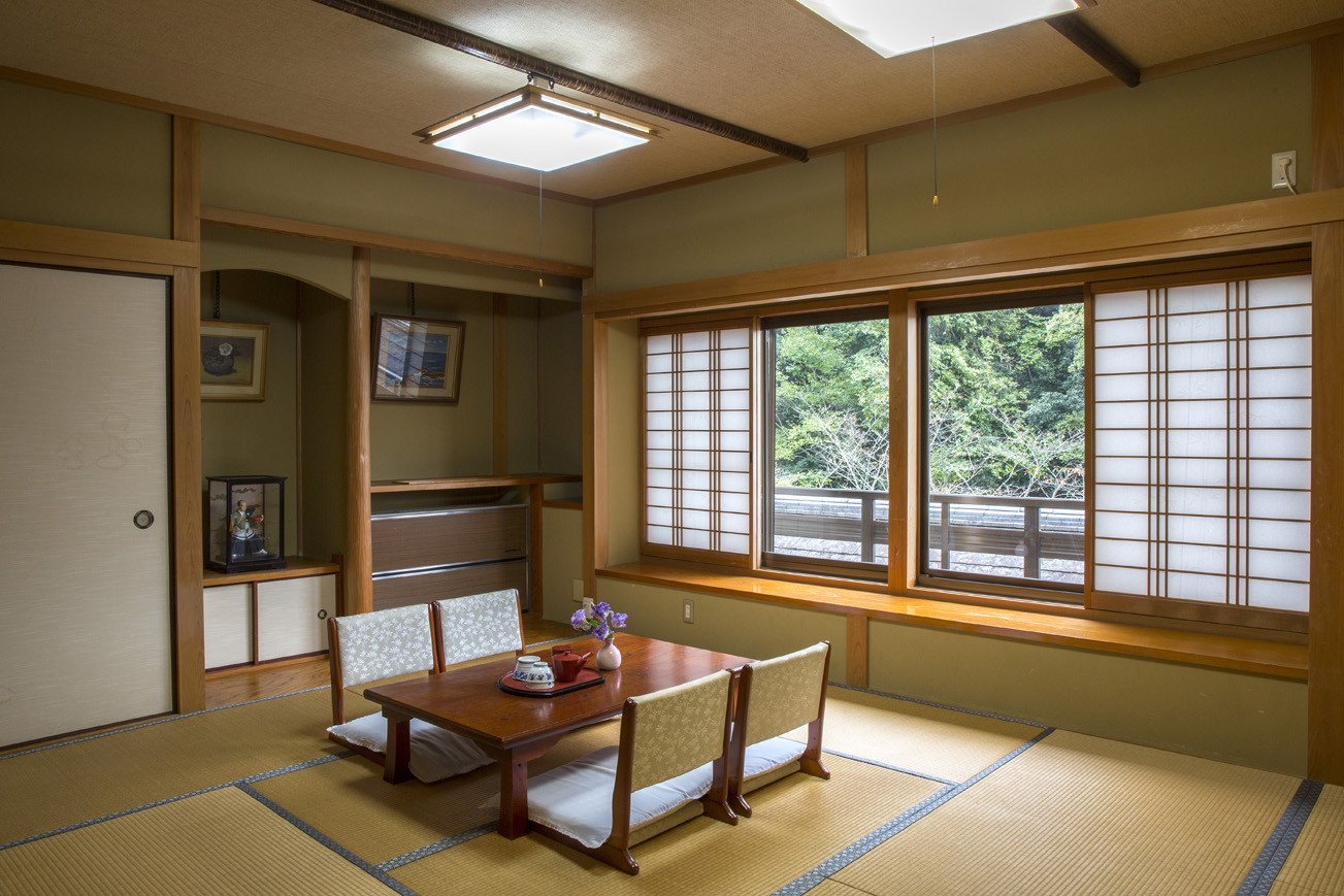 部屋１