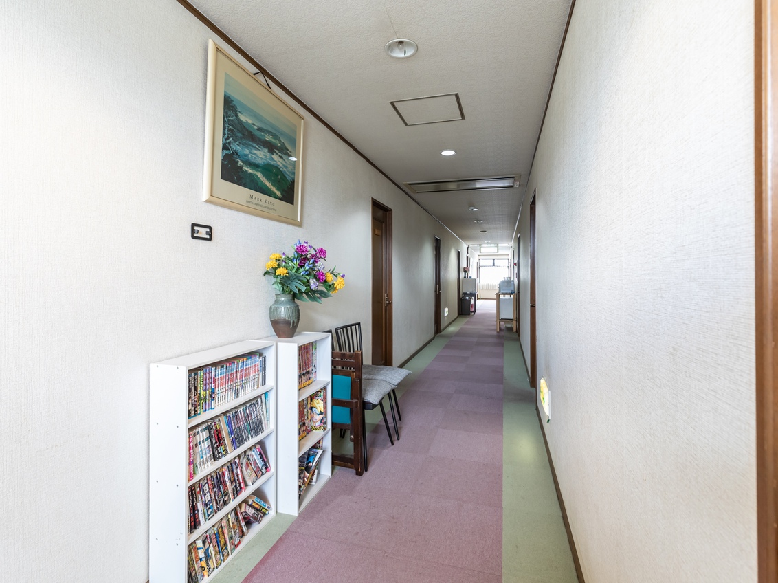 Business Ryokan Hazama Business Ryokan Hazama is conveniently located in the popular Higashiomi area. The property offers guests a range of services and amenities designed to provide comfort and convenience. Free Wi-Fi in a
