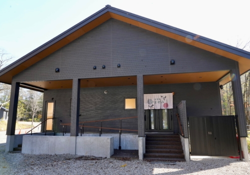 食事処「やませみ」