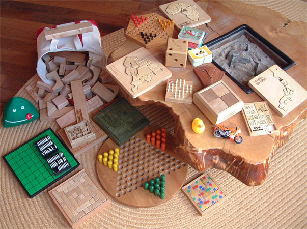 パズル、木のゲーム、おもちゃ