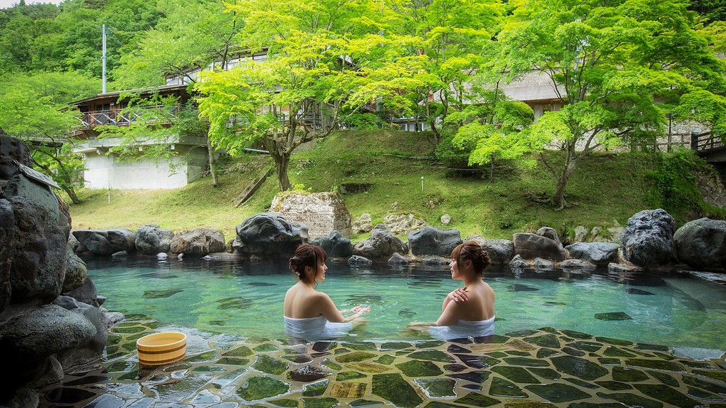 混浴露天風呂「大沢の湯」