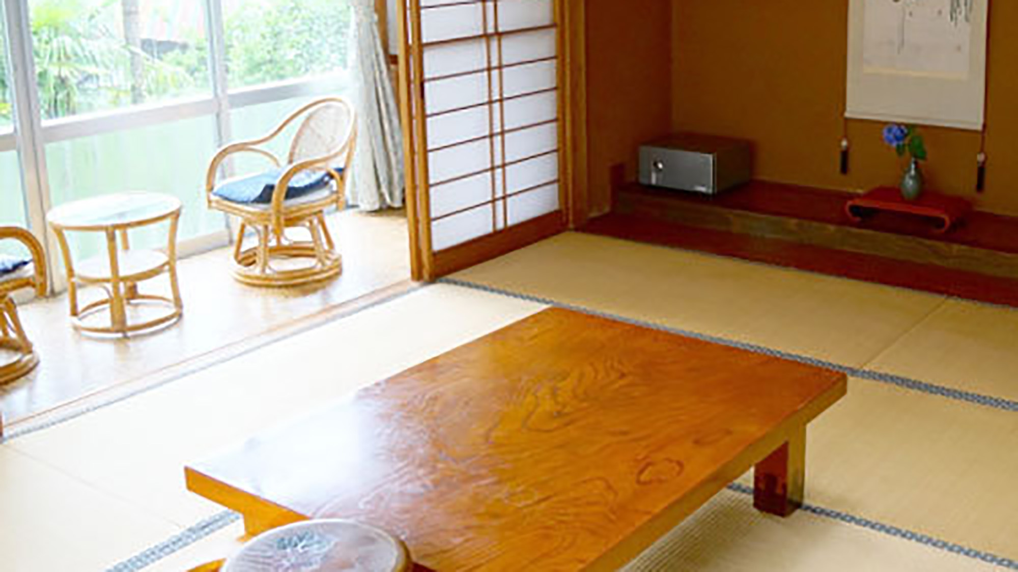 Deyu Onsen Oishiya Ryokan Interior 1