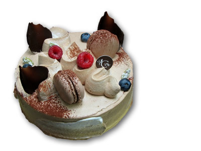 【選べるケーキは４種類】チョコレートのデコレーションケーキ（イメージ一例）