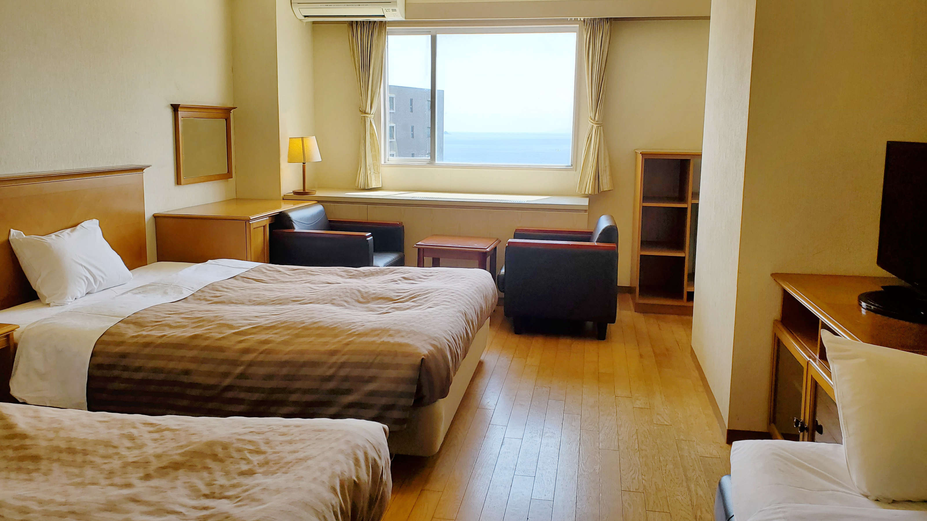 【海側】トリプル一例