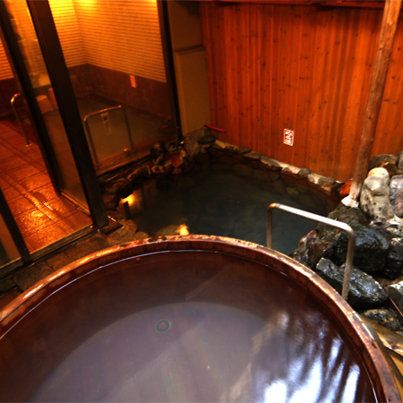 Shibu Onsen Tsukimino Yu Yamaichiya Set in a prime location of Nagano, Tukimi no Yu Yamaichiya puts everything the city has to offer just outside your doorstep. The property features a wide range of facilities to make your stay a pleasa