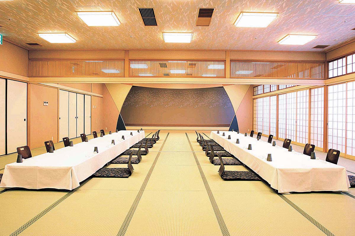 会議室・宴会場  桜の間（和室72畳）