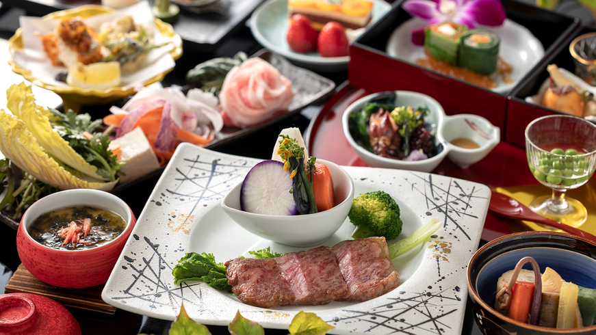 【ご夕食例】季節の特選会席※イメージ（時期によって変更する場合がございます）