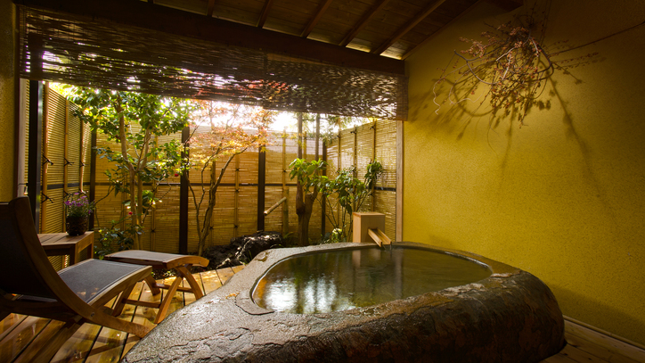 巨石露天付客室松籟