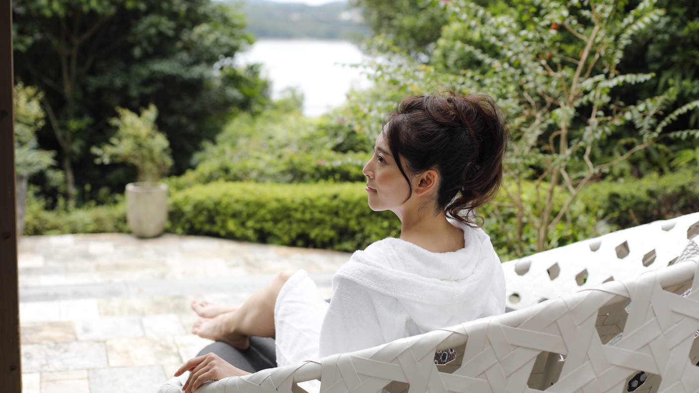 客室＿海里のはなれ「花の冠」