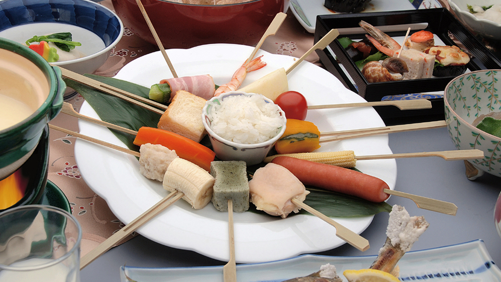 【古湯フォンデュ】地元富士町産の新鮮野菜やお肉をくぐらせてお召し上がり頂きます