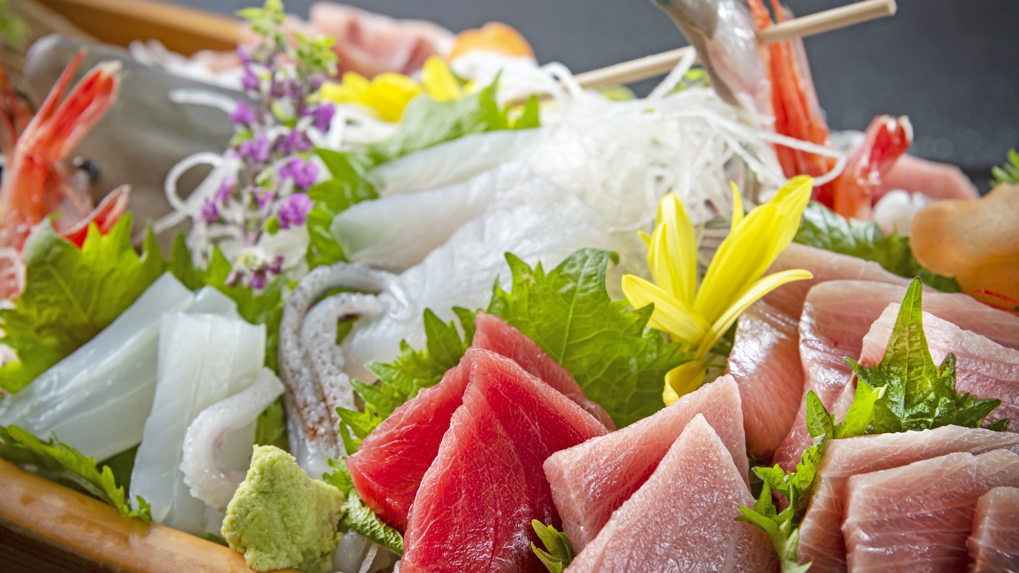 富山弁で新鮮を意味する「キトキト」な魚をご堪能ください