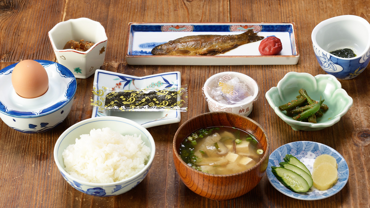 *【ご朝食一例】旅館定番の和朝食で、元気の源づくり！