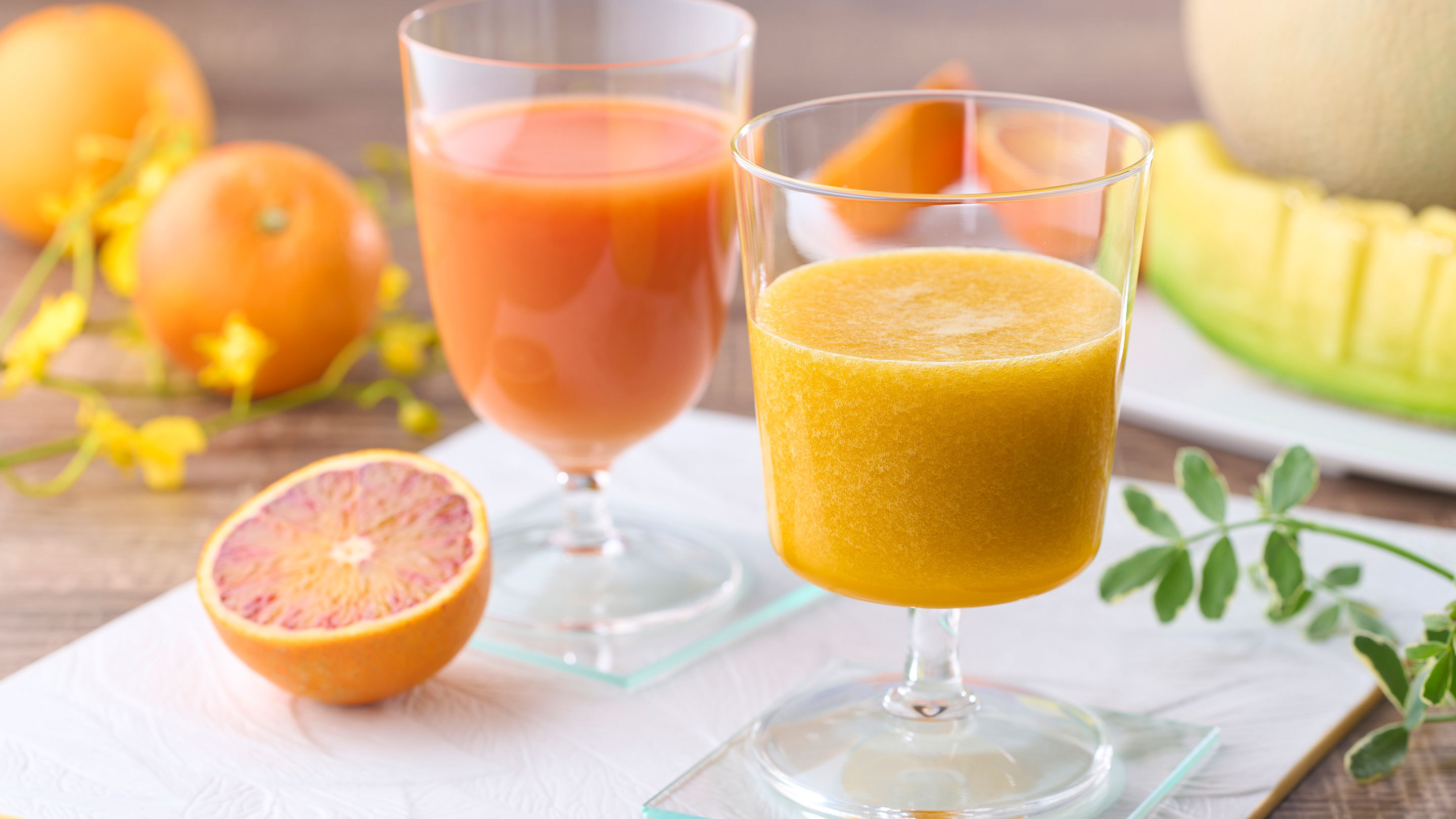 ブラットオレンジジュース/自家製赤肉メロンスムージー※イメージ