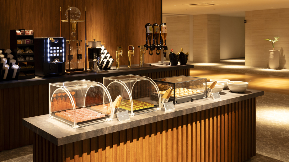 デッキラウンジドリンクカウンター