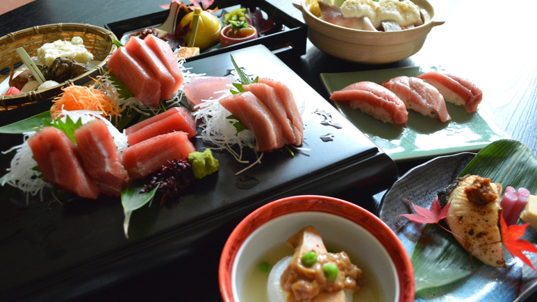 【天然マグロ食べ比べ】