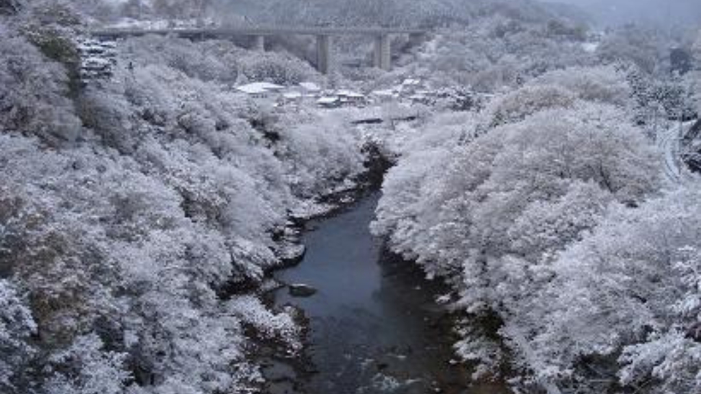 【諏訪峡】