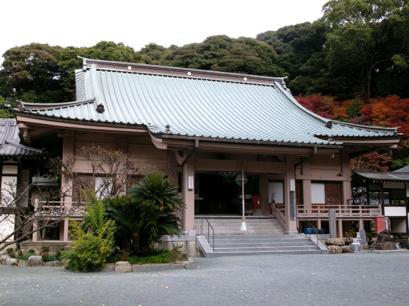 鎮国寺