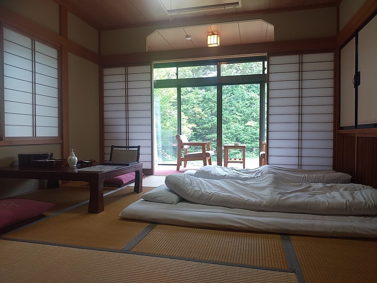 Yusho Fukujikan Ideally located in the Takayama area, Yusho Fukujikan promises a relaxing and wonderful visit. Featuring a satisfying list of amenities, guests will find their stay at the property a comfortable one. 