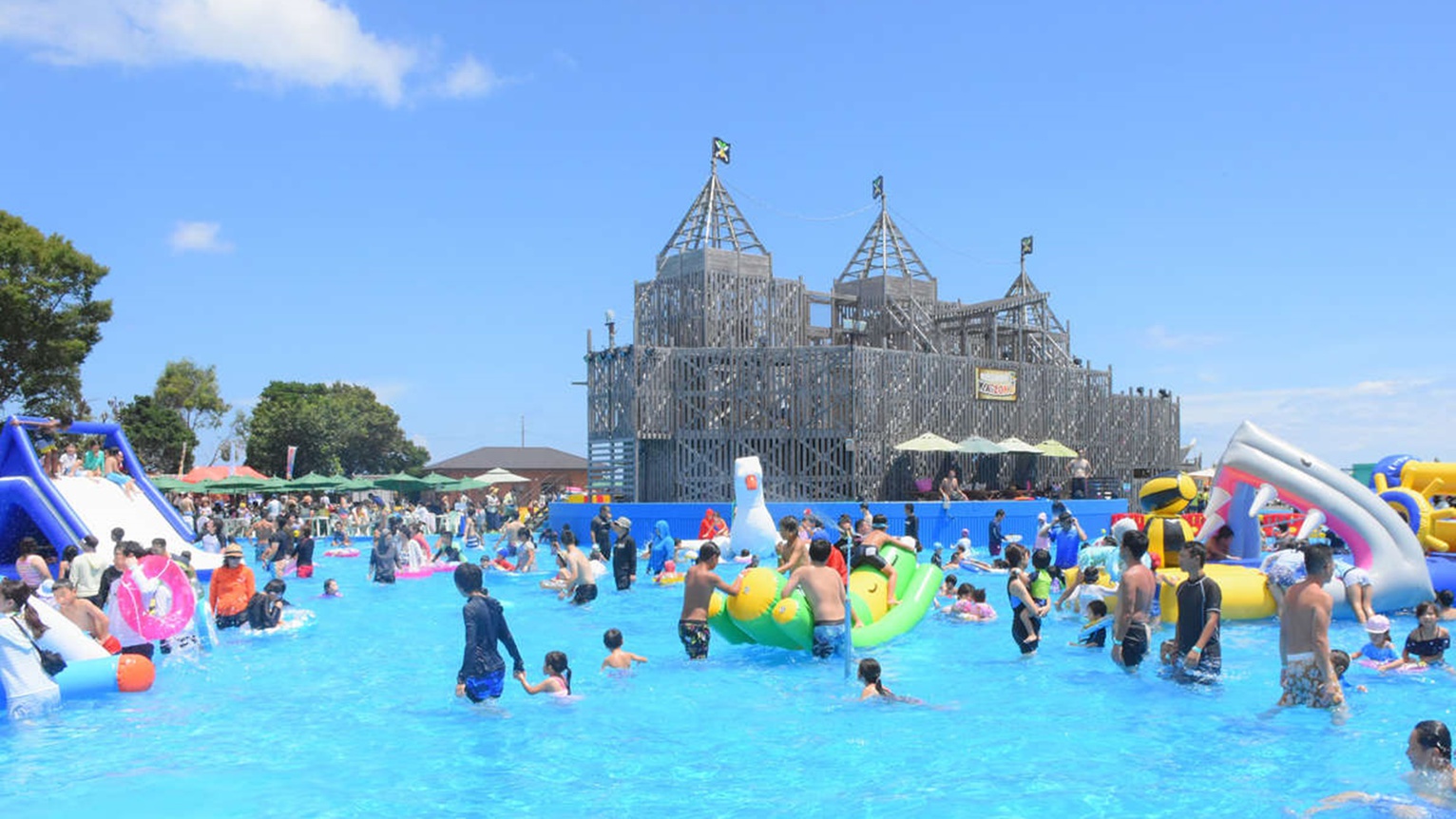 【ぐらんぱる公園】リゾート気分を楽しむ「ウォーターランドぷるぷる」