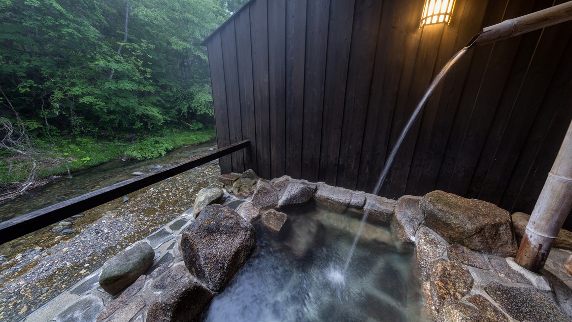 江戸創業の歴史ある秘湯（”;pH9.3”;）「温泉天国」“;湯めぐり茶屋”;【和風貸切露天風呂】『木曽の湯』