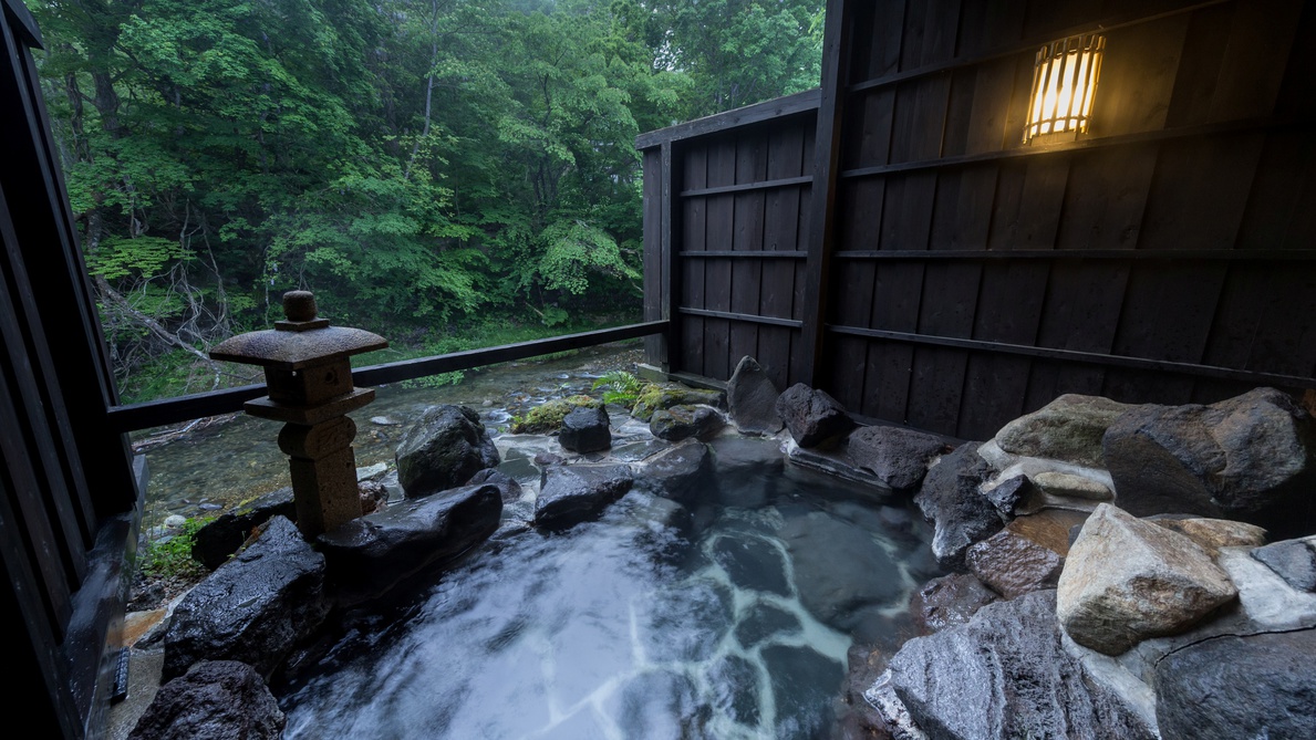 江戸創業の歴史ある秘湯（”;pH9.3”;）「温泉天国」“;湯めぐり茶屋”;【和風貸切露天風呂】『山懐の湯』