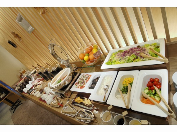 朝食ビュッフェ