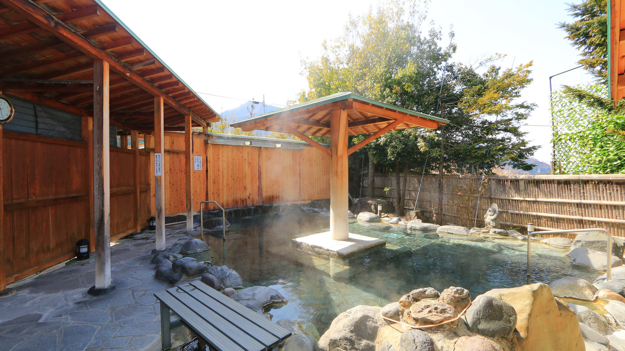 四季を感じる露天風呂